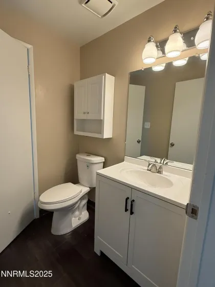 835 Ridgewood, Sparks, Nevada 89434, 3 Bedrooms Bedrooms, ,2 BathroomsBathrooms,Residential,Residential,Ridgewood,260000082