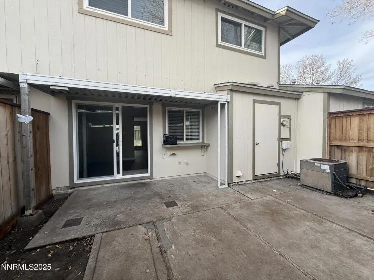 835 Ridgewood, Sparks, Nevada 89434, 3 Bedrooms Bedrooms, ,2 BathroomsBathrooms,Residential,Residential,Ridgewood,260000082