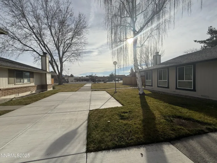 835 Ridgewood, Sparks, Nevada 89434, 3 Bedrooms Bedrooms, ,2 BathroomsBathrooms,Residential,Residential,Ridgewood,260000082