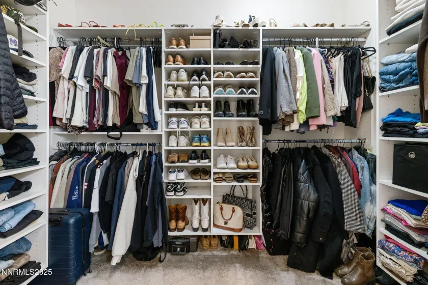 3011 Silverberry, Reno, Nevada 89521, 3 Bedrooms Bedrooms, ,3 BathroomsBathrooms,Residential,Residential,Silverberry,260000086