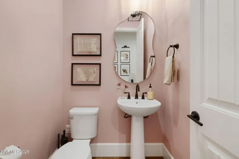 3011 Silverberry, Reno, Nevada 89521, 3 Bedrooms Bedrooms, ,3 BathroomsBathrooms,Residential,Residential,Silverberry,260000086