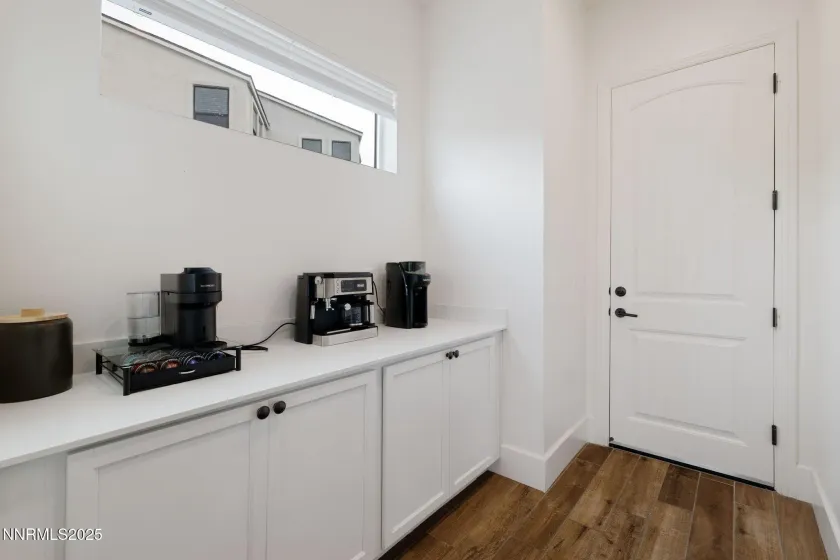 3011 Silverberry, Reno, Nevada 89521, 3 Bedrooms Bedrooms, ,3 BathroomsBathrooms,Residential,Residential,Silverberry,260000086