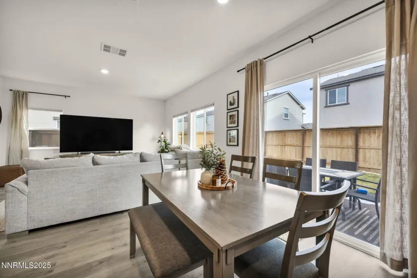 7908 Zorite, Sparks, Nevada 89436, 3 Bedrooms Bedrooms, ,3 BathroomsBathrooms,Residential,Residential,Zorite,260000088