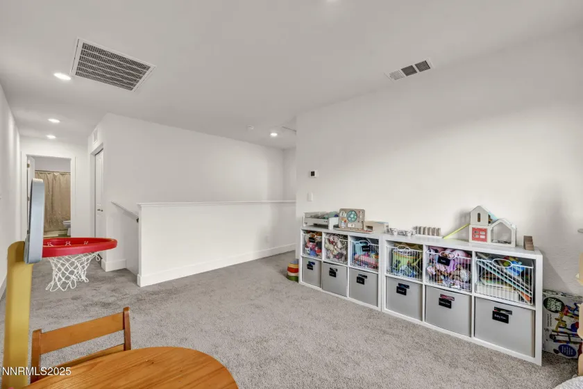 7908 Zorite, Sparks, Nevada 89436, 3 Bedrooms Bedrooms, ,3 BathroomsBathrooms,Residential,Residential,Zorite,260000088