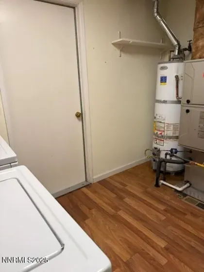 1537 Evan, Carson City, Nevada 89701, 3 Bedrooms Bedrooms, ,2 BathroomsBathrooms,Residential,Residential,Evan,260000090