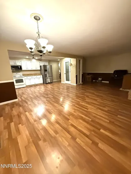 1537 Evan, Carson City, Nevada 89701, 3 Bedrooms Bedrooms, ,2 BathroomsBathrooms,Residential,Residential,Evan,260000090