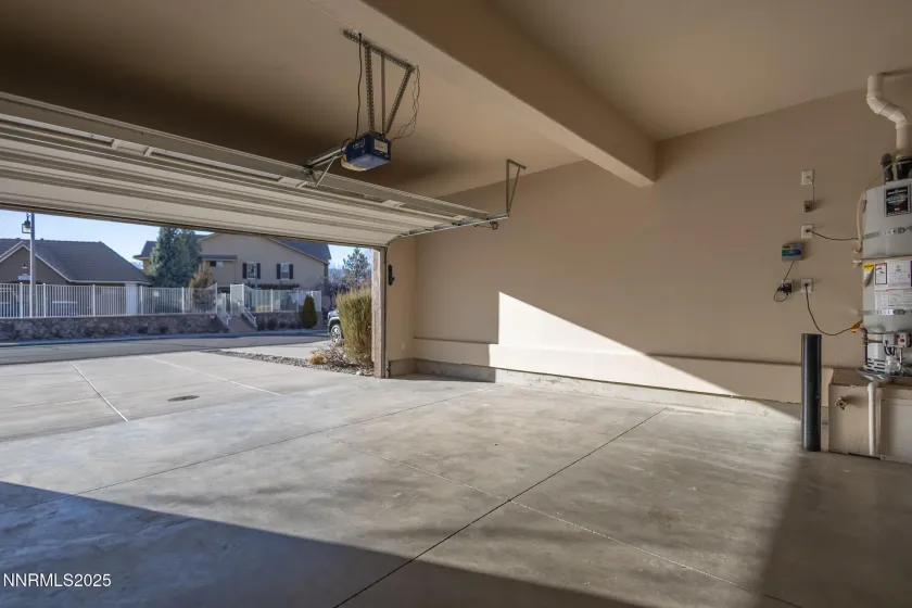 1715 Dark Horse, Reno, Nevada 89521, 3 Bedrooms Bedrooms, ,3 BathroomsBathrooms,Residential,Residential,Dark Horse,260000091