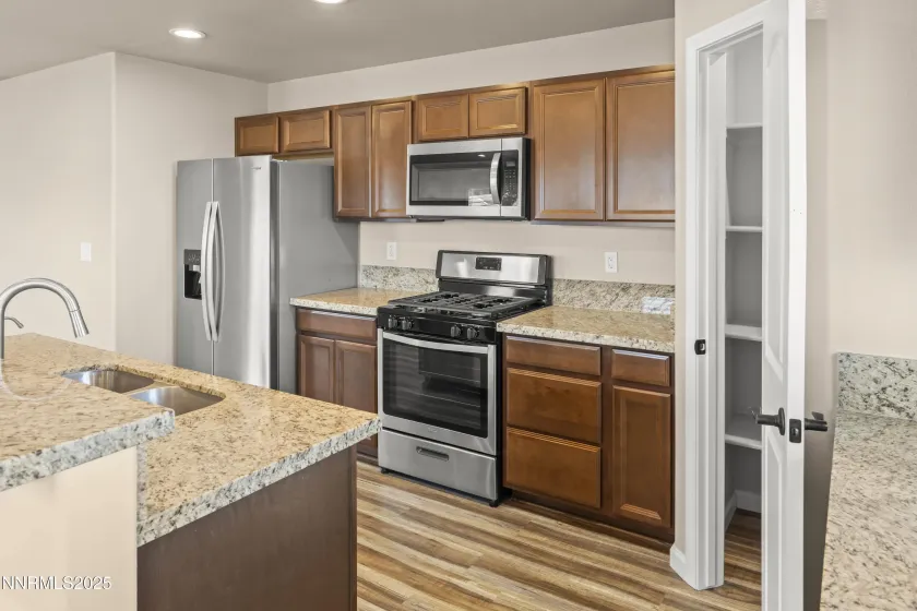 2516 Ladera, Fallon, Nevada 89406, 3 Bedrooms Bedrooms, ,2 BathroomsBathrooms,Residential,Residential,Ladera,260000092