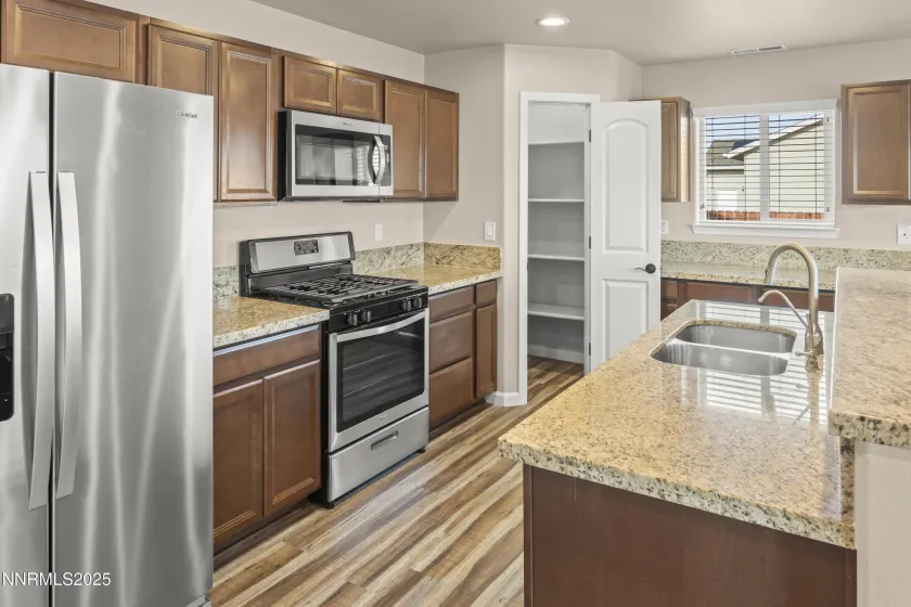 2516 Ladera, Fallon, Nevada 89406, 3 Bedrooms Bedrooms, ,2 BathroomsBathrooms,Residential,Residential,Ladera,260000092