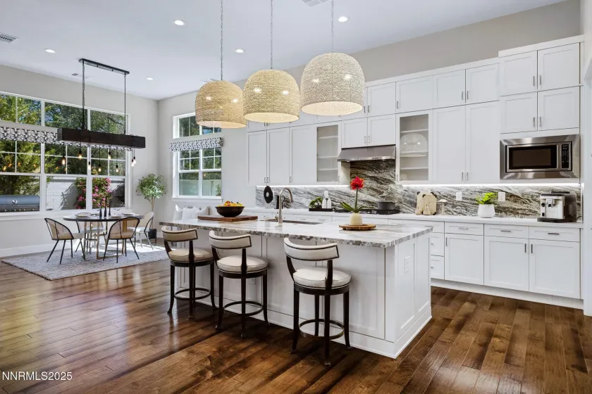 709 Pleasant Oak, Reno, Nevada 89511, 3 Bedrooms Bedrooms, ,4 BathroomsBathrooms,Residential,Residential,Pleasant Oak,260000095