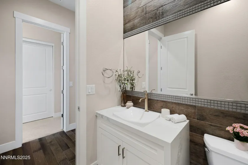 709 Pleasant Oak, Reno, Nevada 89511, 3 Bedrooms Bedrooms, ,4 BathroomsBathrooms,Residential,Residential,Pleasant Oak,260000095