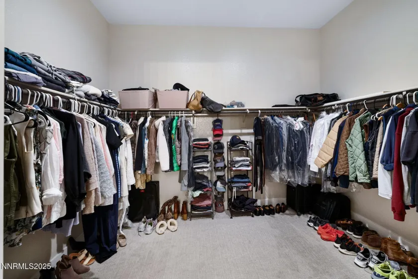 709 Pleasant Oak, Reno, Nevada 89511, 3 Bedrooms Bedrooms, ,4 BathroomsBathrooms,Residential,Residential,Pleasant Oak,260000095