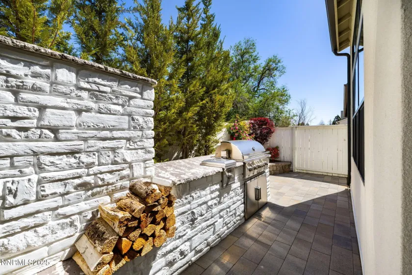 709 Pleasant Oak, Reno, Nevada 89511, 3 Bedrooms Bedrooms, ,4 BathroomsBathrooms,Residential,Residential,Pleasant Oak,260000095