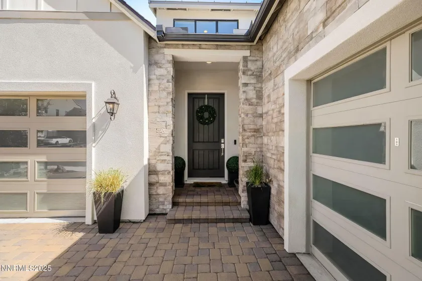 709 Pleasant Oak, Reno, Nevada 89511, 3 Bedrooms Bedrooms, ,4 BathroomsBathrooms,Residential,Residential,Pleasant Oak,260000095