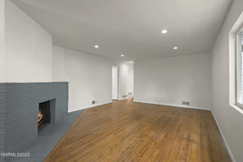 1085 Memory, Reno, Nevada 89509, 3 Bedrooms Bedrooms, ,2 BathroomsBathrooms,Residential,Residential,Memory,260000096