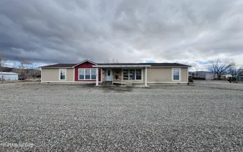 4570 Aurora, Winnemucca, Nevada 89445, 3 Bedrooms Bedrooms, ,2 BathroomsBathrooms,Residential,Residential,Aurora,260000102