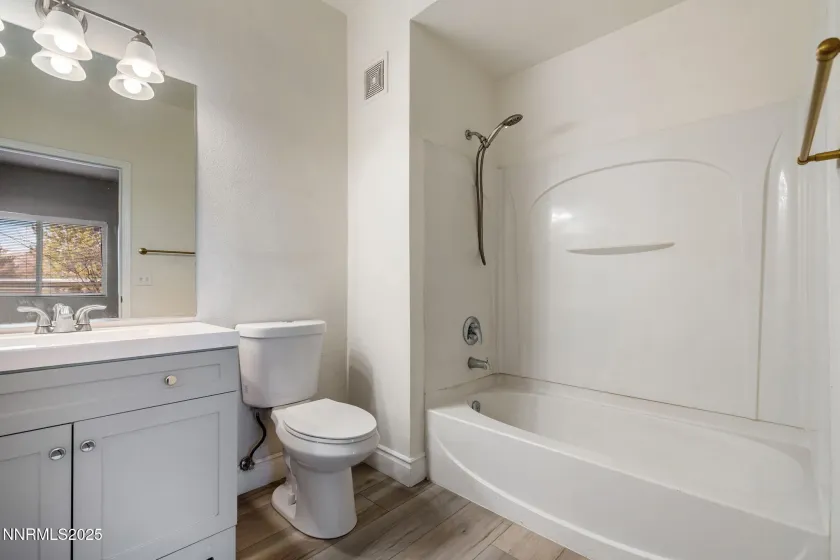 6850 Sharlands, Reno, Nevada 89523, 3 Bedrooms Bedrooms, ,2 BathroomsBathrooms,Residential,Residential,Sharlands,260000103