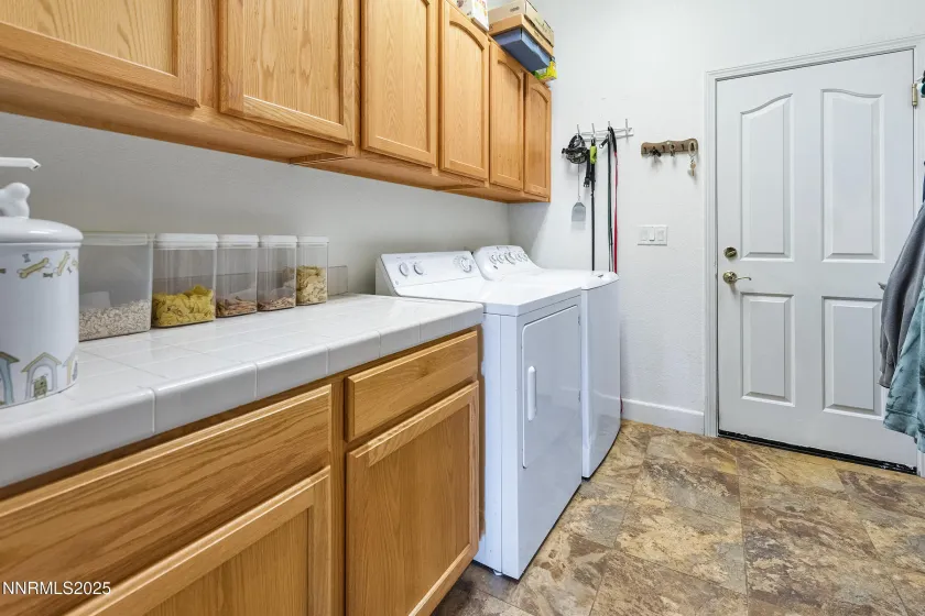 252 La Costa, Dayton, Nevada 89403, 3 Bedrooms Bedrooms, ,2 BathroomsBathrooms,Residential,Residential,La Costa,250053510