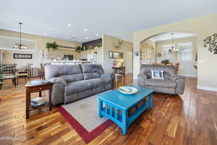 252 La Costa, Dayton, Nevada 89403, 3 Bedrooms Bedrooms, ,2 BathroomsBathrooms,Residential,Residential,La Costa,250053510