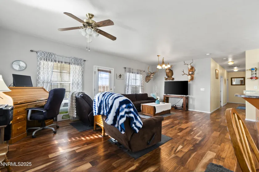 6990 Airport, Winnemucca, Nevada 89445, 3 Bedrooms Bedrooms, ,2 BathroomsBathrooms,Residential,Residential,Airport,260000117