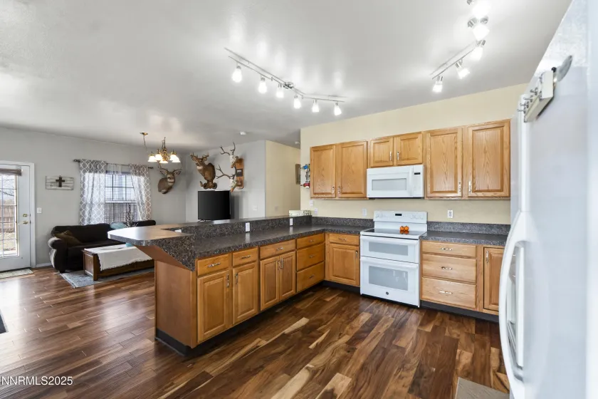 6990 Airport, Winnemucca, Nevada 89445, 3 Bedrooms Bedrooms, ,2 BathroomsBathrooms,Residential,Residential,Airport,260000117