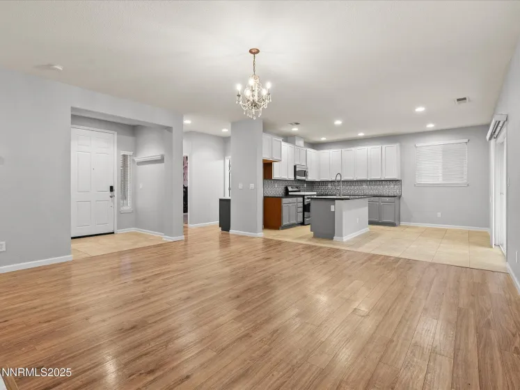 1056 Crown View, Reno, Nevada 89523, 3 Bedrooms Bedrooms, ,2 BathroomsBathrooms,Residential,Residential,Crown View,260000119