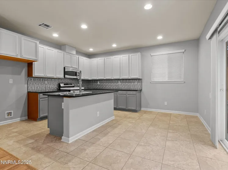 1056 Crown View, Reno, Nevada 89523, 3 Bedrooms Bedrooms, ,2 BathroomsBathrooms,Residential,Residential,Crown View,260000119