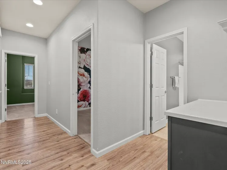 1056 Crown View, Reno, Nevada 89523, 3 Bedrooms Bedrooms, ,2 BathroomsBathrooms,Residential,Residential,Crown View,260000119