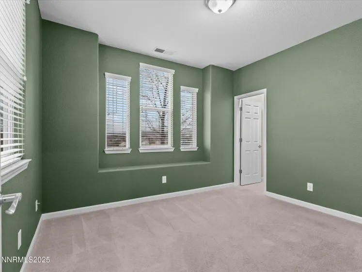 1056 Crown View, Reno, Nevada 89523, 3 Bedrooms Bedrooms, ,2 BathroomsBathrooms,Residential,Residential,Crown View,260000119