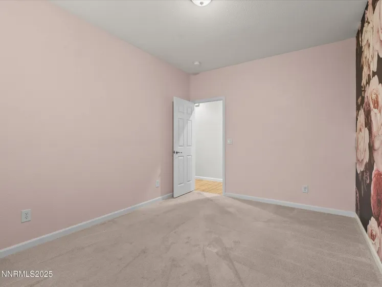 1056 Crown View, Reno, Nevada 89523, 3 Bedrooms Bedrooms, ,2 BathroomsBathrooms,Residential,Residential,Crown View,260000119