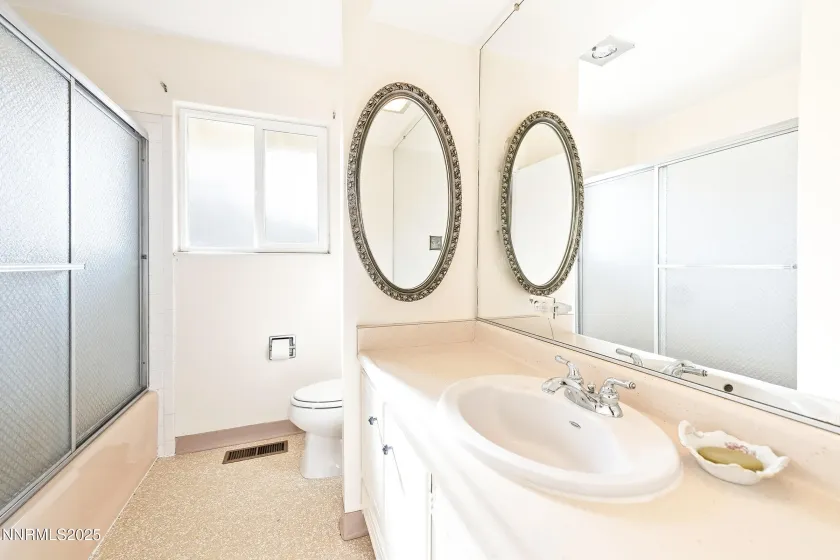 14535 Seminole, Reno, Nevada 89521, 4 Bedrooms Bedrooms, ,2 BathroomsBathrooms,Residential,Residential,Seminole,260000118