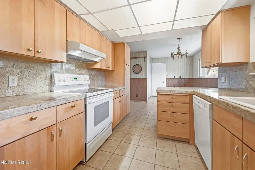 14535 Seminole, Reno, Nevada 89521, 4 Bedrooms Bedrooms, ,2 BathroomsBathrooms,Residential,Residential,Seminole,260000118