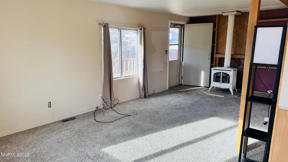 907 Garnet, Carson City, Nevada 89705, 2 Bedrooms Bedrooms, ,1 BathroomBathrooms,Residential,Residential,Garnet,260000125