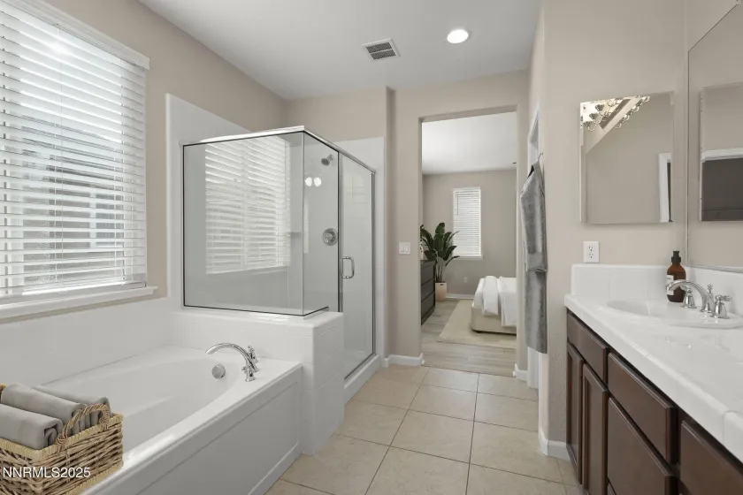 2150 Bears Ranch, Reno, Nevada 89521, 4 Bedrooms Bedrooms, ,3 BathroomsBathrooms,Residential,Residential,Bears Ranch,260000127