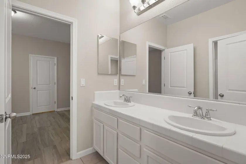 2150 Bears Ranch, Reno, Nevada 89521, 4 Bedrooms Bedrooms, ,3 BathroomsBathrooms,Residential,Residential,Bears Ranch,260000127