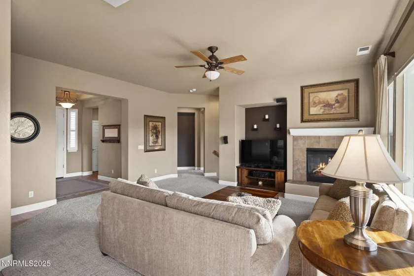 2757 Robb, Reno, Nevada 89523, 4 Bedrooms Bedrooms, ,4 BathroomsBathrooms,Residential,Residential,Robb,260000128