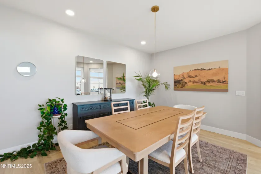 2648 Edgerock, Reno, Nevada 89519, 3 Bedrooms Bedrooms, ,3 BathroomsBathrooms,Residential,Residential,Edgerock,260000131