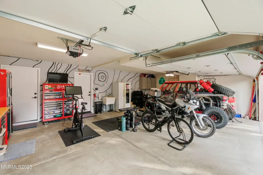 2648 Edgerock, Reno, Nevada 89519, 3 Bedrooms Bedrooms, ,3 BathroomsBathrooms,Residential,Residential,Edgerock,260000131