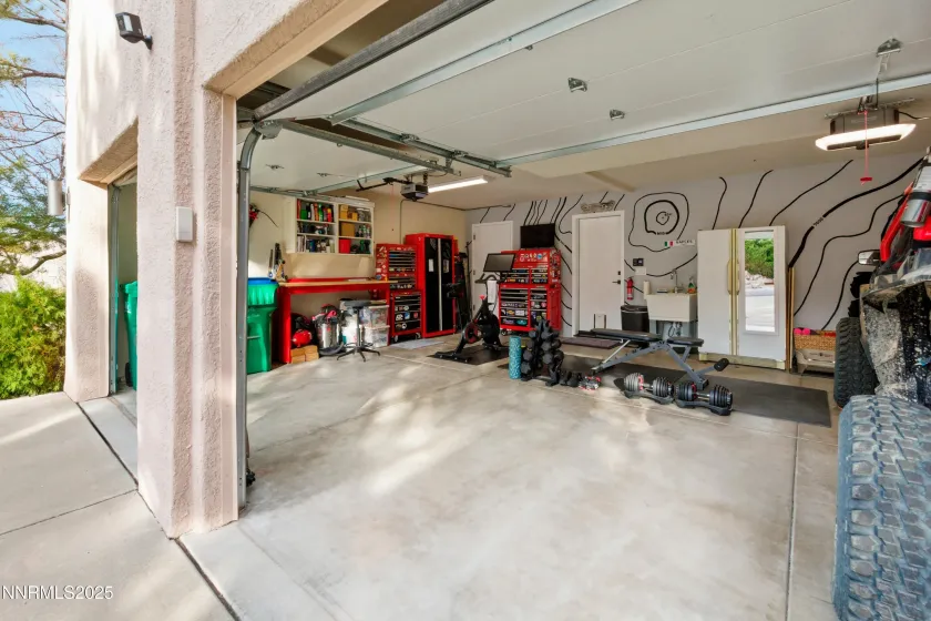 2648 Edgerock, Reno, Nevada 89519, 3 Bedrooms Bedrooms, ,3 BathroomsBathrooms,Residential,Residential,Edgerock,260000131