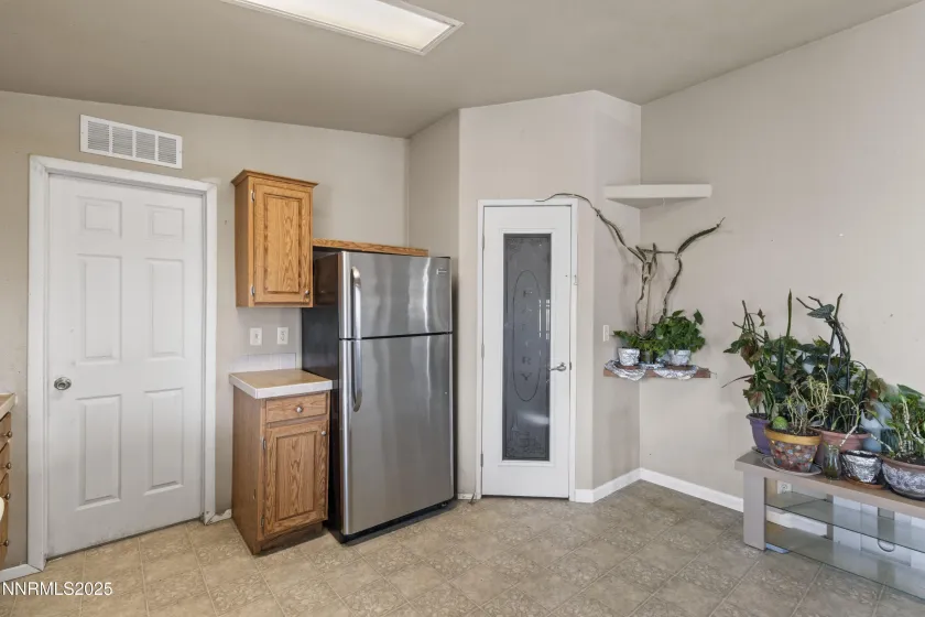 2550 Rawhide, Silver Springs, Nevada 89429, 3 Bedrooms Bedrooms, ,2 BathroomsBathrooms,Residential,Residential,Rawhide,260000135