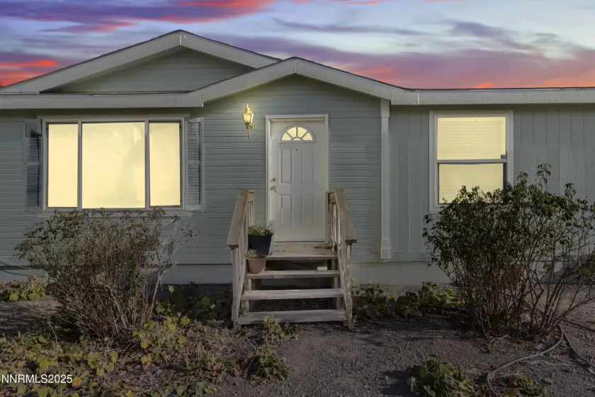 2550 Rawhide, Silver Springs, Nevada 89429, 3 Bedrooms Bedrooms, ,2 BathroomsBathrooms,Residential,Residential,Rawhide,260000135