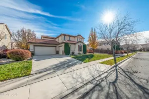 6472 Marissa Anne, Sparks, Nevada 89436, 5 Bedrooms Bedrooms, ,3 BathroomsBathrooms,Residential,Residential,Marissa Anne,260000136