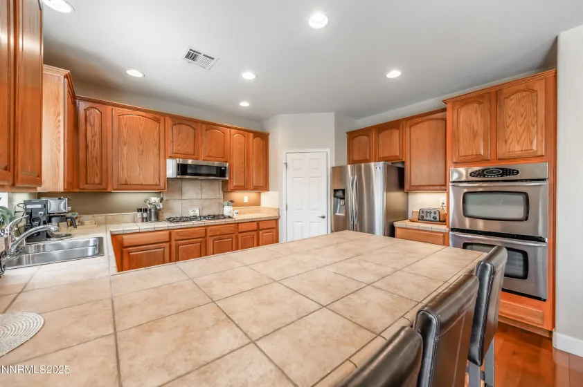 6472 Marissa Anne, Sparks, Nevada 89436, 5 Bedrooms Bedrooms, ,3 BathroomsBathrooms,Residential,Residential,Marissa Anne,260000136