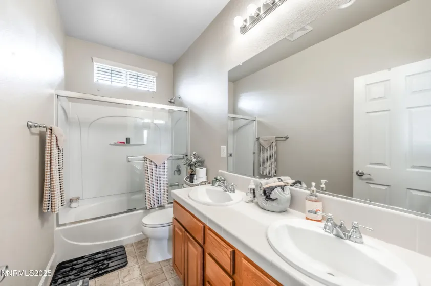 6472 Marissa Anne, Sparks, Nevada 89436, 5 Bedrooms Bedrooms, ,3 BathroomsBathrooms,Residential,Residential,Marissa Anne,260000136