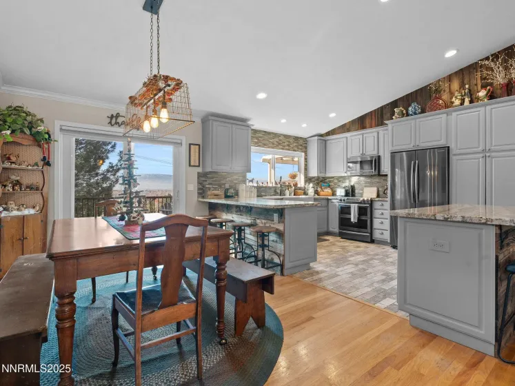 1733 Golddust, Sparks, Nevada 89436, 4 Bedrooms Bedrooms, ,3 BathroomsBathrooms,Residential,Residential,Golddust,260000137