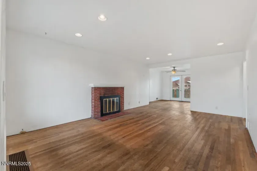 1606 Knoll, Reno, Nevada 89509, 3 Bedrooms Bedrooms, ,2 BathroomsBathrooms,Residential,Residential,Knoll,260000138