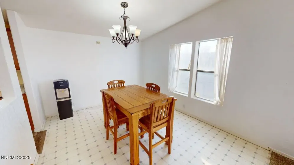 218 Antelope, Battle Mountain, Nevada 89820, 4 Bedrooms Bedrooms, ,2 BathroomsBathrooms,Residential,Residential,Antelope,260000139