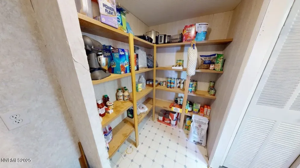 218 Antelope, Battle Mountain, Nevada 89820, 4 Bedrooms Bedrooms, ,2 BathroomsBathrooms,Residential,Residential,Antelope,260000139