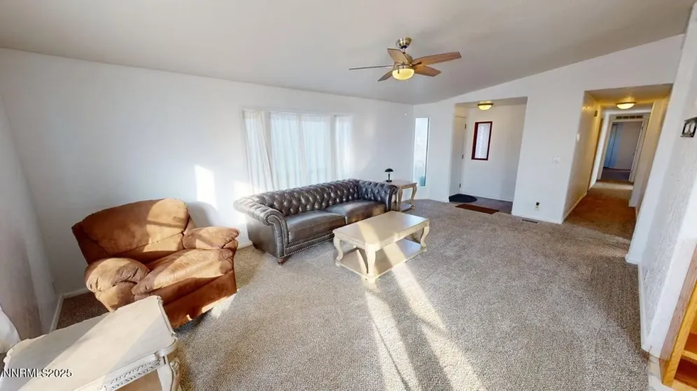 218 Antelope, Battle Mountain, Nevada 89820, 4 Bedrooms Bedrooms, ,2 BathroomsBathrooms,Residential,Residential,Antelope,260000139