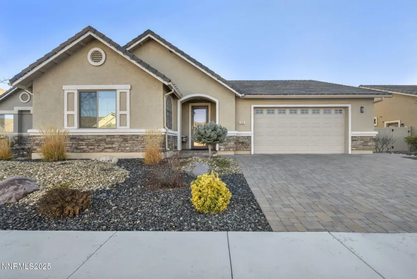408 Cherry Blossom, Reno, Nevada 89521, 3 Bedrooms Bedrooms, ,2 BathroomsBathrooms,Residential,Residential,Cherry Blossom,260000140